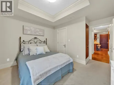 252 Dalhousie Amherstburg ON N9V 1W7