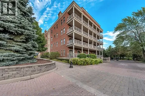 252 Dalhousie Amherstburg ON N9V 1W7
