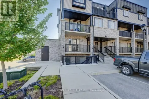 1989 Ottawa Street South Kitchener ON N2E 0G7