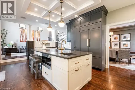 1392 Clearwater Crescent Oakville ON L6H 7J5
