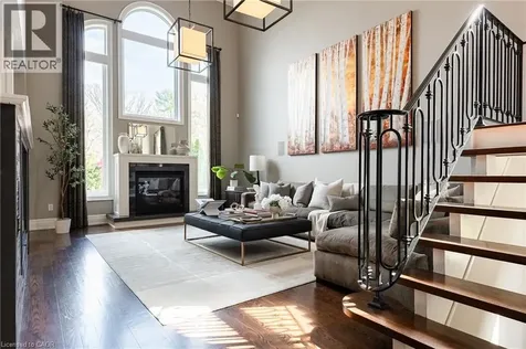 1392 Clearwater Crescent Oakville ON L6H 7J5