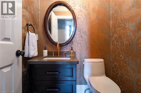 1392 Clearwater Crescent Oakville ON L6H 7J5