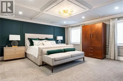 1392 Clearwater Crescent Oakville ON L6H 7J5