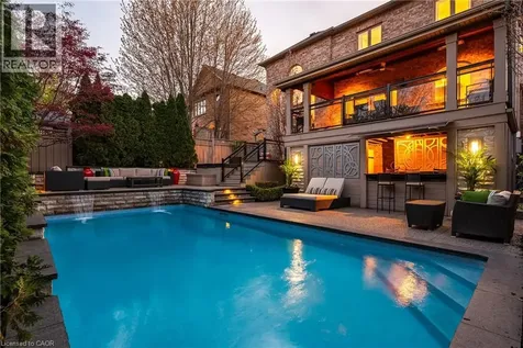 1392 Clearwater Crescent Oakville ON L6H 7J5