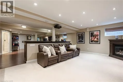 1392 Clearwater Crescent Oakville ON L6H 7J5