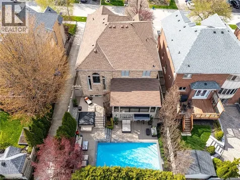 1392 Clearwater Crescent Oakville ON L6H 7J5