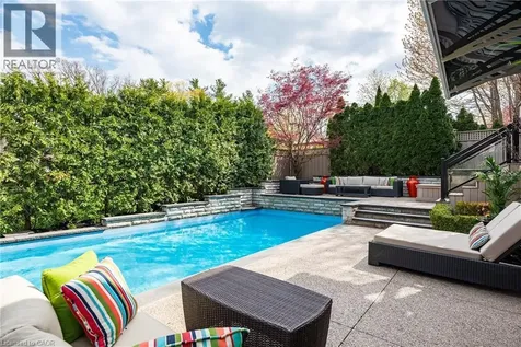 1392 Clearwater Crescent Oakville ON L6H 7J5