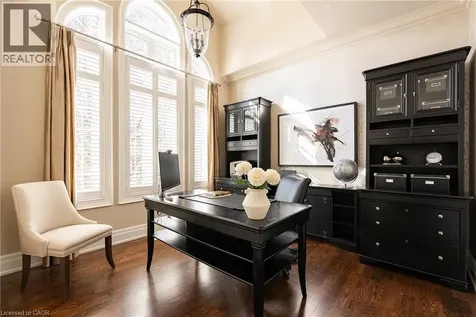 1392 Clearwater Crescent Oakville ON L6H 7J5