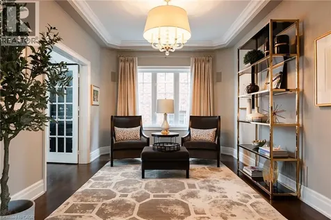 1392 Clearwater Crescent Oakville ON L6H 7J5