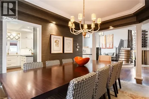 1392 Clearwater Crescent Oakville ON L6H 7J5