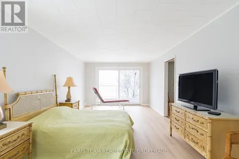 481 Islandview Lane Midland ON L4R 5H4