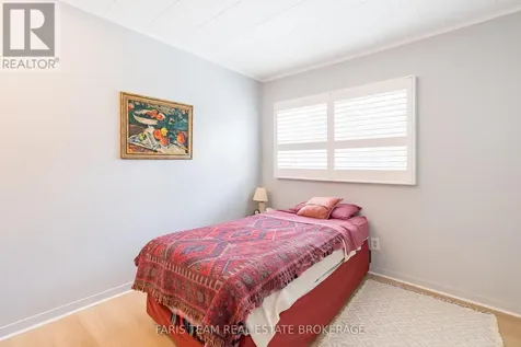 481 Islandview Lane Midland ON L4R 5H4