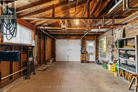 68 Fourth Street Orillia ON L3V 4B8
