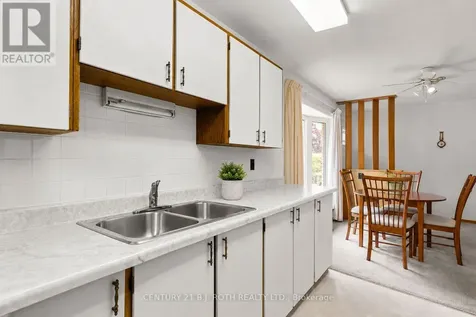 68 Fourth Street Orillia ON L3V 4B8
