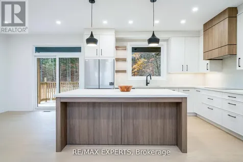 506 Golf Course Road Wasaga Beach ON L9Z 1S5