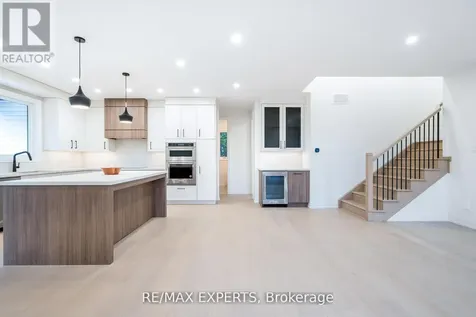 506 Golf Course Road Wasaga Beach ON L9Z 1S5