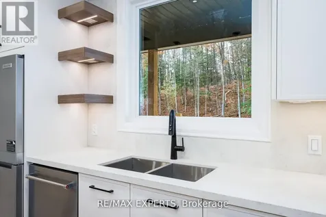 506 Golf Course Road Wasaga Beach ON L9Z 1S5