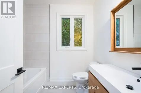 506 Golf Course Road Wasaga Beach ON L9Z 1S5