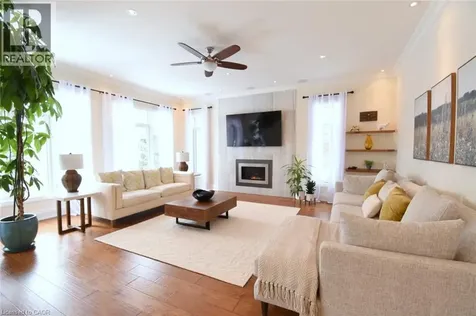 211 Tollgate Drive Ancaster ON L9G 5C8