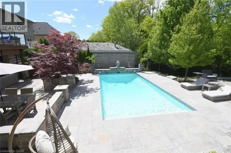 211 Tollgate Drive Ancaster ON L9G 5C8