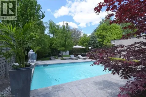 211 Tollgate Drive Ancaster ON L9G 5C8