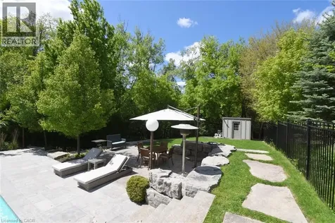 211 Tollgate Drive Ancaster ON L9G 5C8