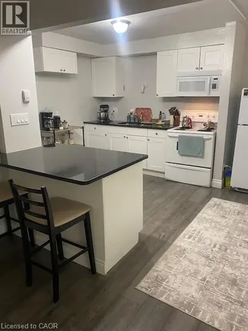 58 Hazelglen Drive Kitchener ON N2M 2E3