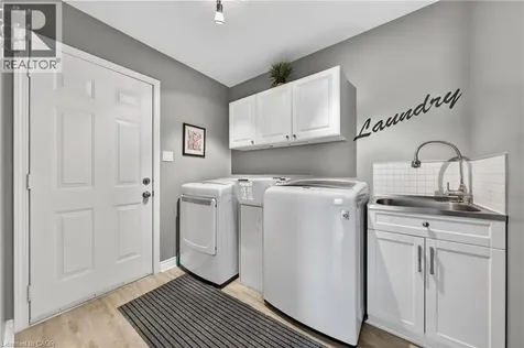 63 Pentland Drive Cambridge ON N1P 1B5