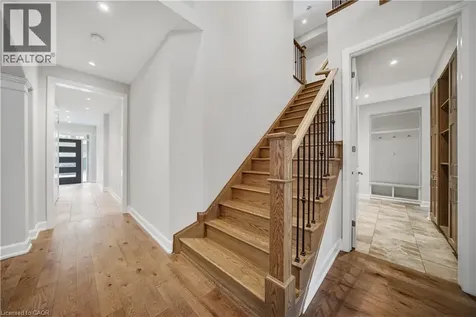 224 Cherryhurst Road Oakville ON L6M 0Z7