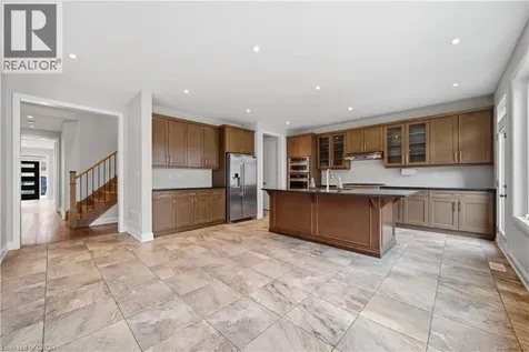 224 Cherryhurst Road Oakville ON L6M 0Z7