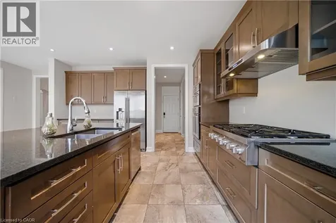224 Cherryhurst Road Oakville ON L6M 0Z7