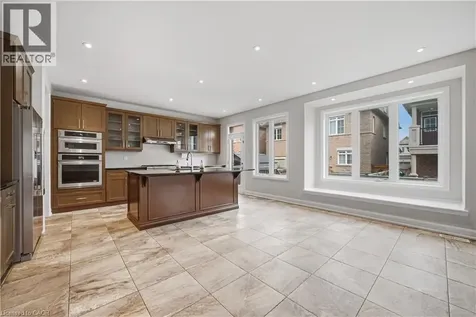 224 Cherryhurst Road Oakville ON L6M 0Z7
