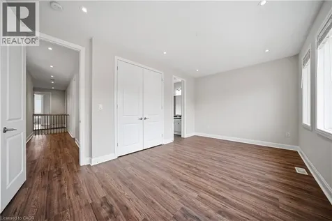 224 Cherryhurst Road Oakville ON L6M 0Z7