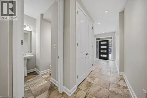 224 Cherryhurst Road Oakville ON L6M 0Z7