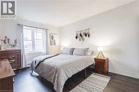 836 Concession Street Hamilton ON L8V 1E2