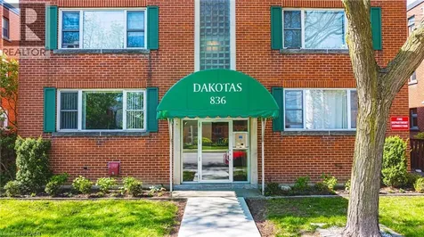 836 Concession Street Hamilton ON L8V 1E2