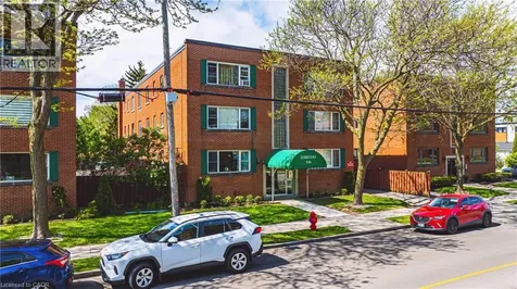 836 Concession Street Hamilton ON L8V 1E2