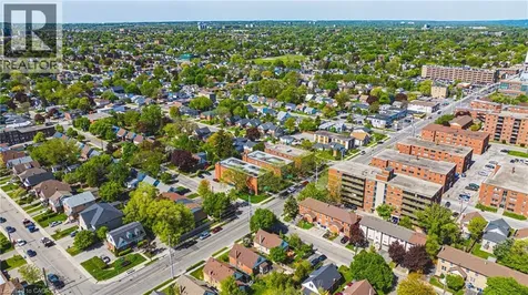 836 Concession Street Hamilton ON L8V 1E2