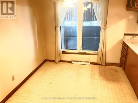 872 Briarhill Avenue Cornwall ON K6J 5K3