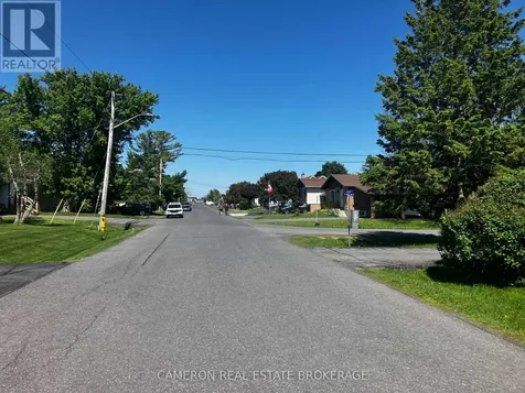 872 Briarhill Avenue Cornwall ON K6J 5K3