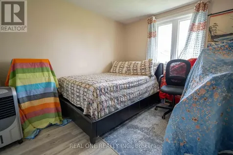 407 Keats Way Waterloo ON N2L 5S7