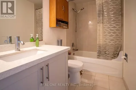 407 Keats Way Waterloo ON N2L 5S7