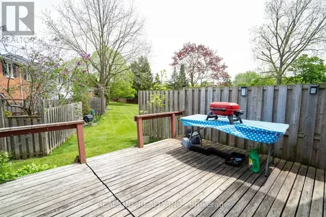 407 Keats Way Waterloo ON N2L 5S7