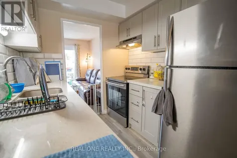 407 Keats Way Waterloo ON N2L 5S7