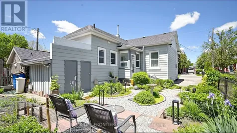 81 Richmond Street Brantford ON N3T 3Y7