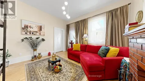 81 Richmond Street Brantford ON N3T 3Y7