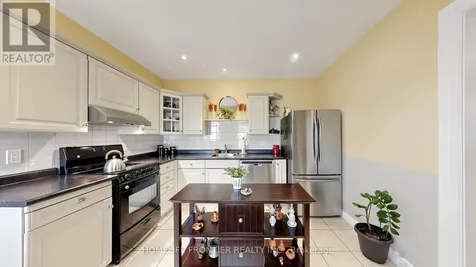 81 Richmond Street Brantford ON N3T 3Y7