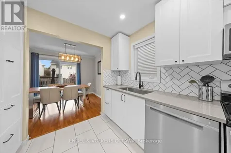 3762 Autumnwood Street Ottawa ON K1T 2K8