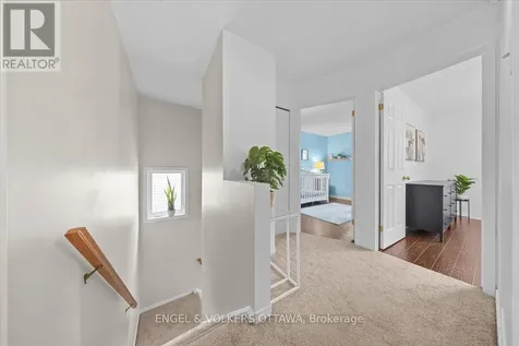 3762 Autumnwood Street Ottawa ON K1T 2K8
