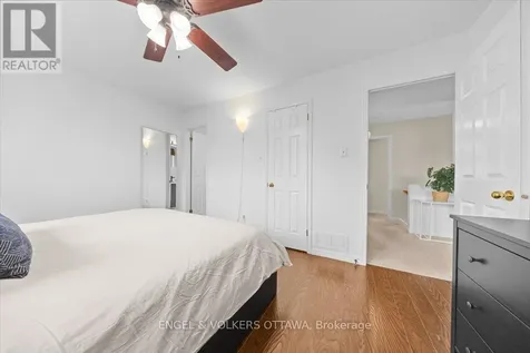 3762 Autumnwood Street Ottawa ON K1T 2K8